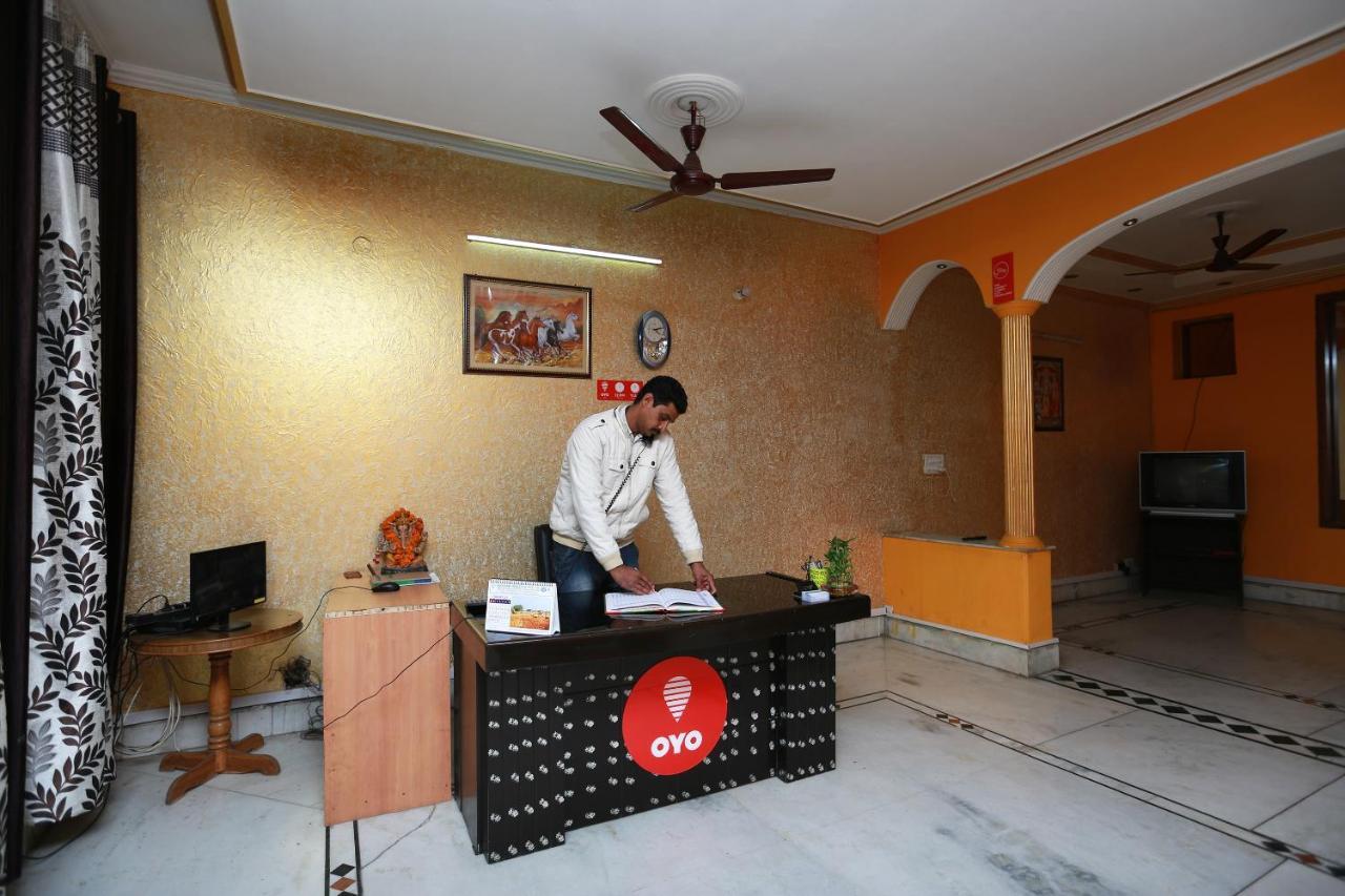 Oyo 11752 Hotel Sun Palace Residency Indirapuram Bagian luar foto